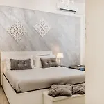 Apartament Few Steps From Vatican Rzym