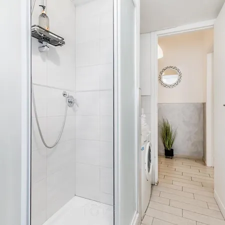 Few Steps From Vatican شقة *