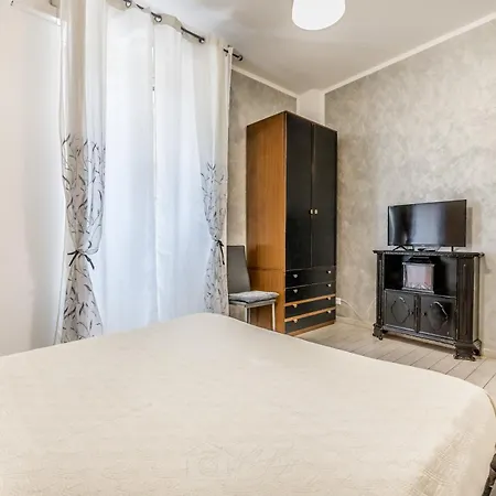 Few Steps From Vatican